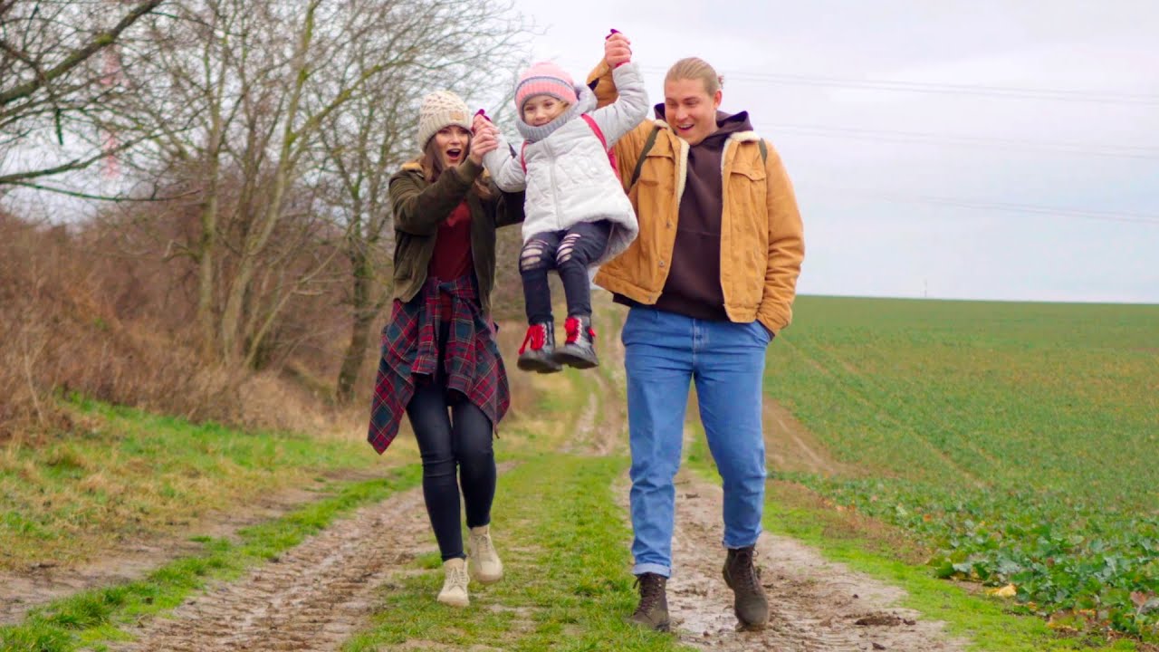 Robo Opatovsk&yacute; - &Scaron;ťastn&aacute; (Official video)