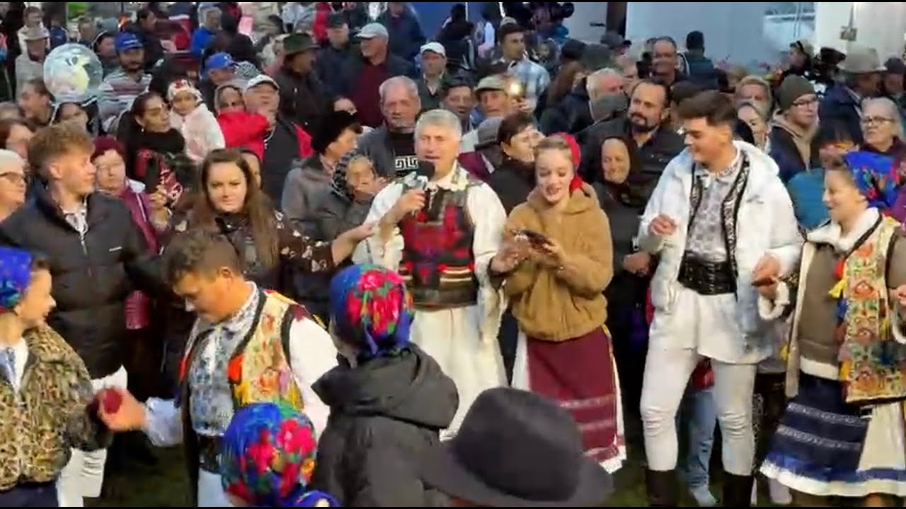 🕊️ Momente unice: horă autentică la Zilele Comunei Petelea @CristianPomohaciOFICIAL 04.10.2025, MS