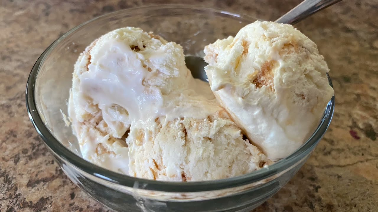 Vanilla Caramel Swirl Ice Cream | Homemade Ice Cream | Vanilla Ice Cream