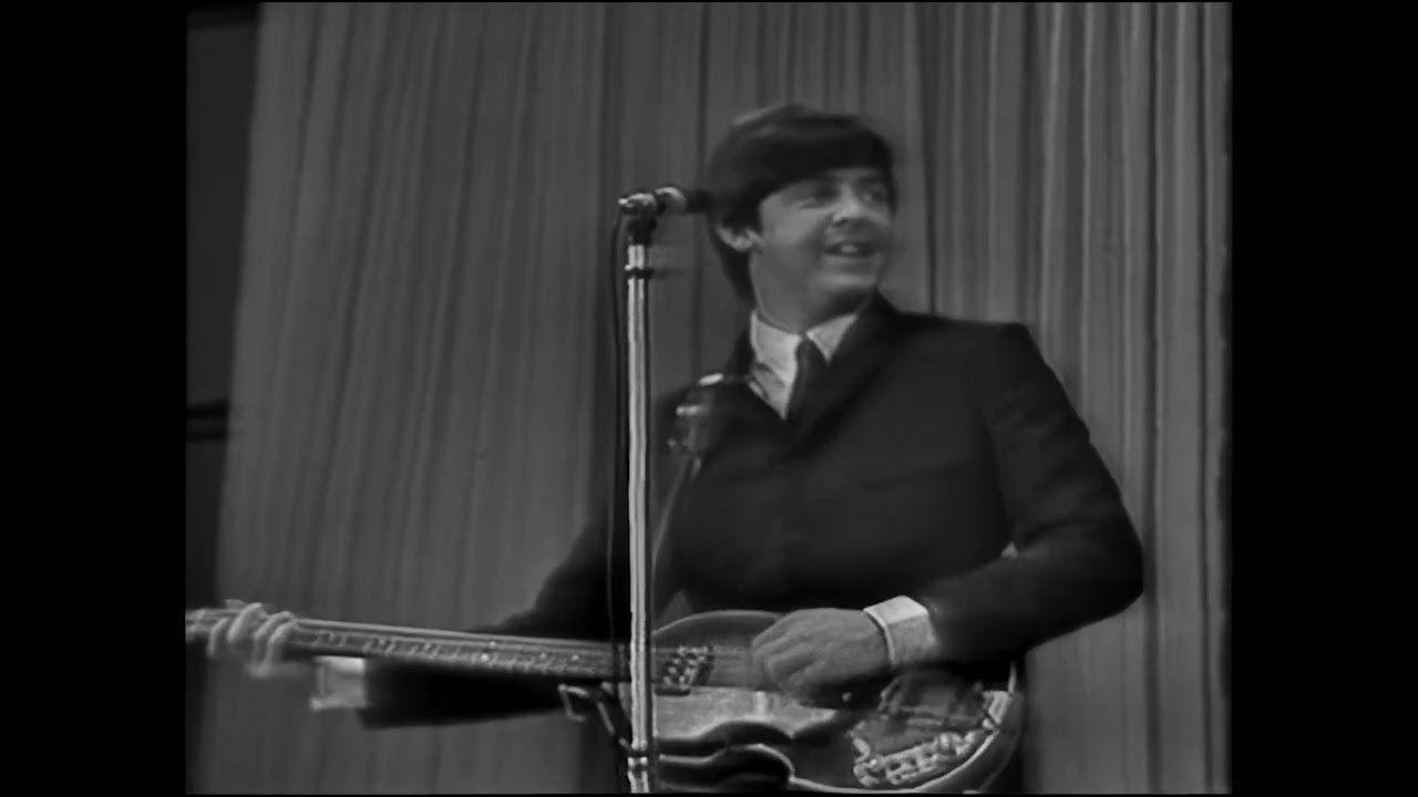 The Beatles - Palais des Sports in Paris Full Concert 1965 (4k Stereo Upscale)