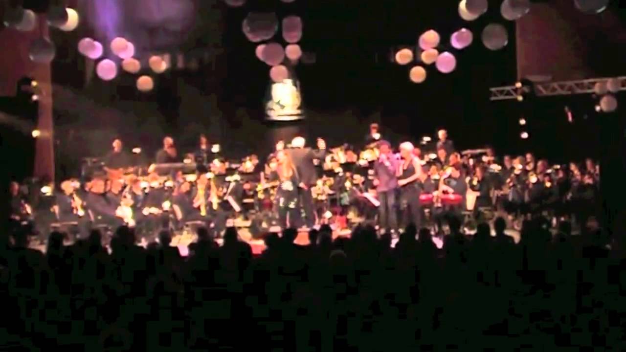 Laura Vlasblom - You Can Leave Your Hat On