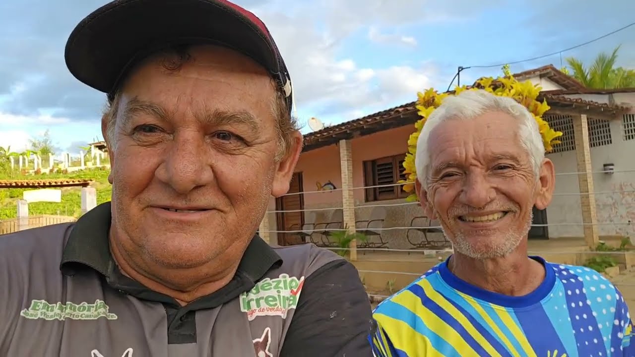 OLHA ESSE TERRENO QUE EU ESTOU VENDENDO BEM JUNTINHO DA FAMÍLIA COLATINO 