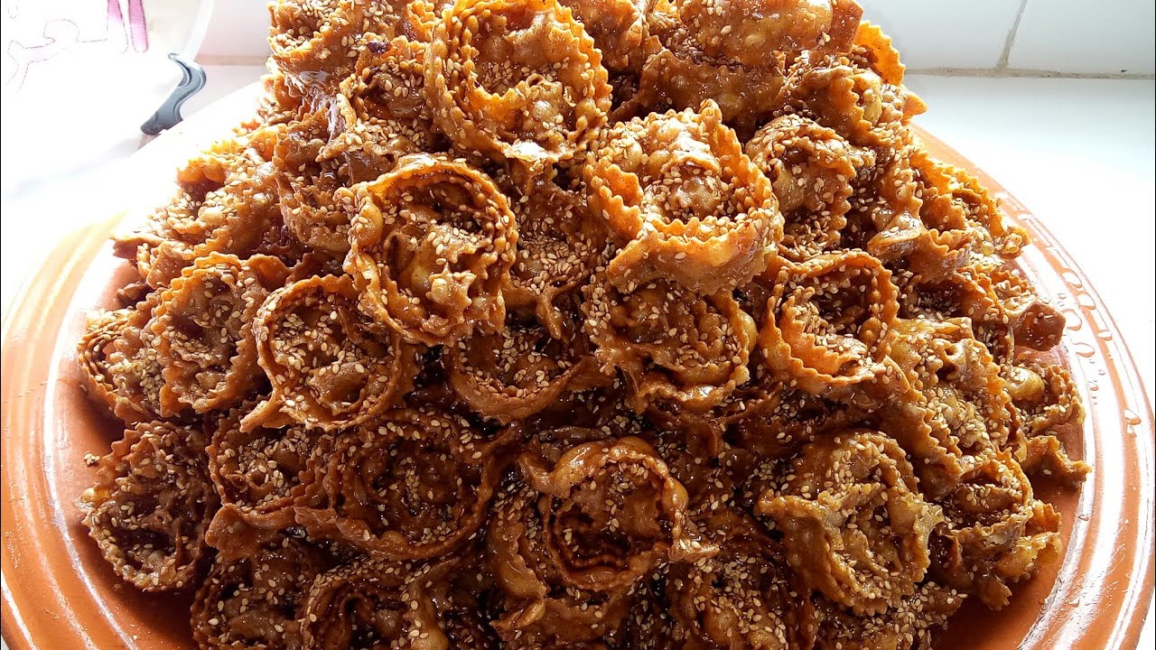 الذ شباكية بدون دلك هشيشة ومعلكة وشاربة العسل مع بعض النصائح لنجاحها //تحضيرات رمضان🌙