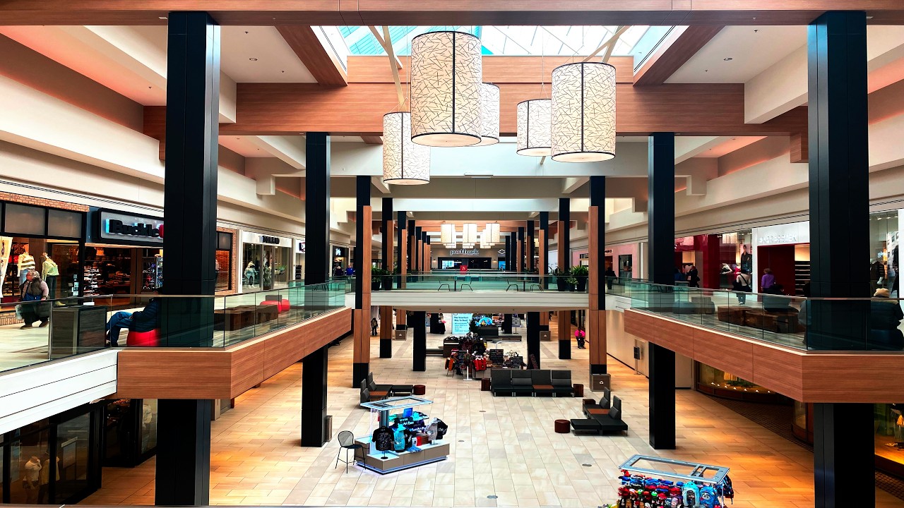 Rosedale Center Mall Walking Tour 2026 | Roseville, Minnesota