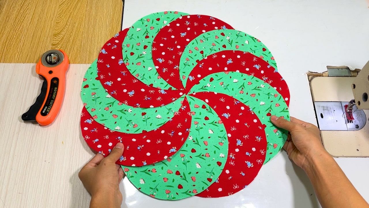 Can you believe this is made from fabric scraps? Scraps Fabric Will Be Useful | Pillowcase