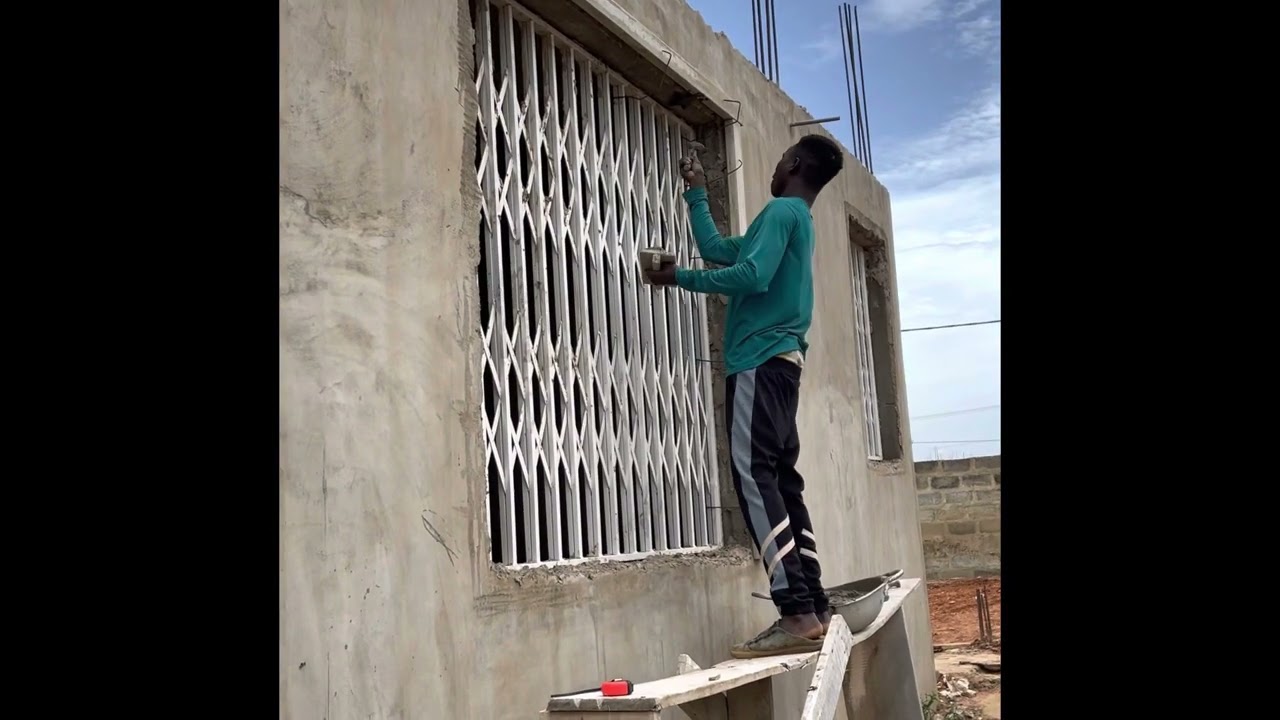 Building In Ghana| Construction in Ghana | wall plastering |Block Laying