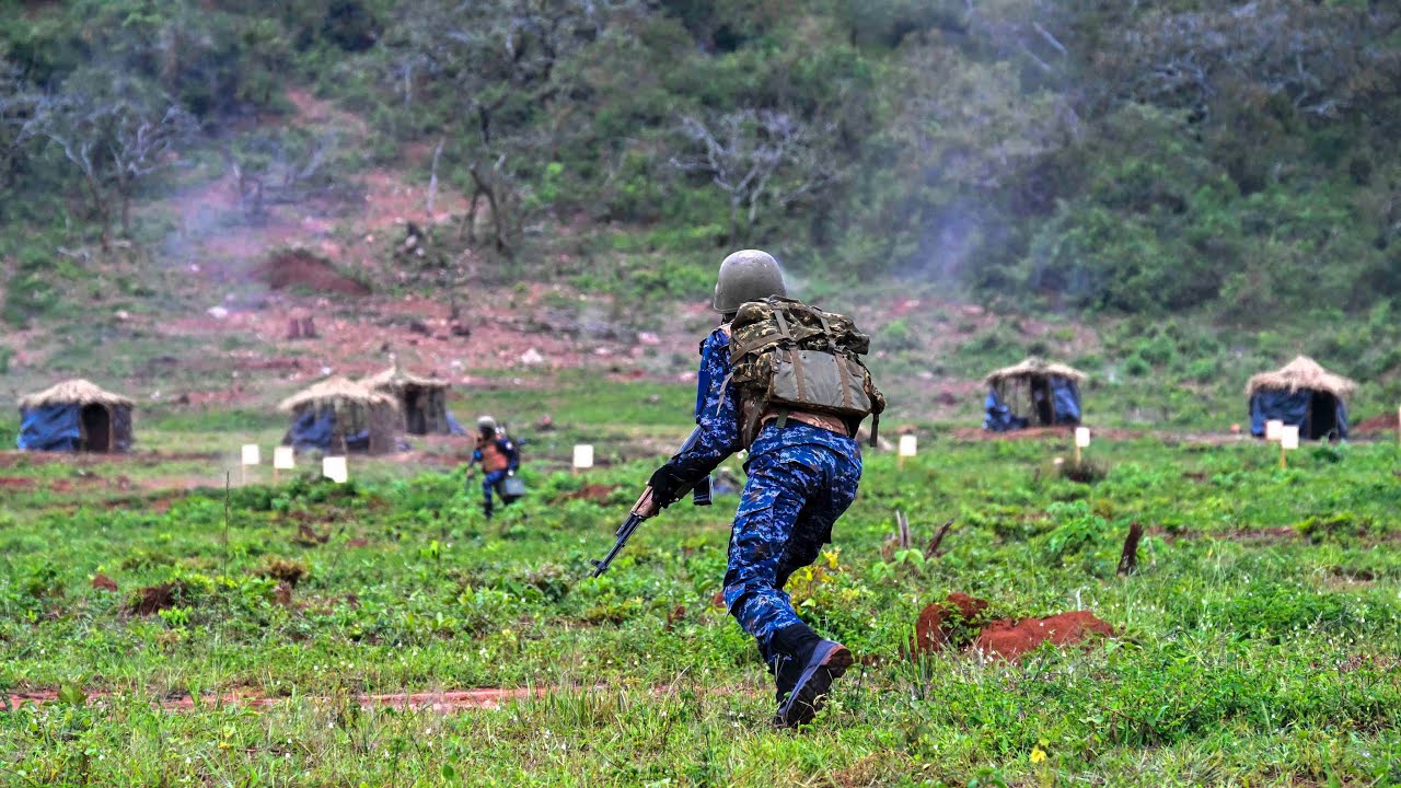 The 57 Special Police Presidential Guard trainees at Fort Samora Machel, Kaweweta passed out
