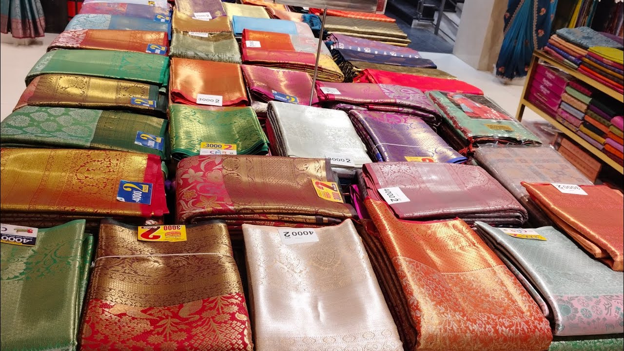 CMR Shopping mall latest sarees #shopping #weddingcollection #pattusarees #newcollection #trending