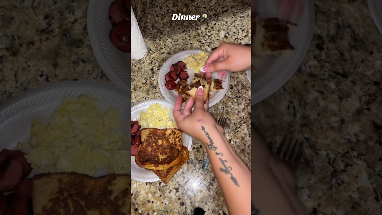 Breakfast for dinner 🫶🏼🍳 #fyp