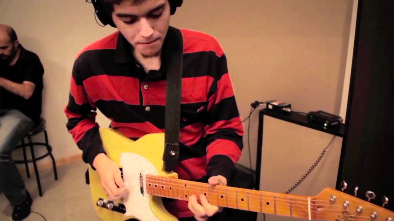 EZEQUIELGHILARDI/SHUFFLE/VIVO/2012