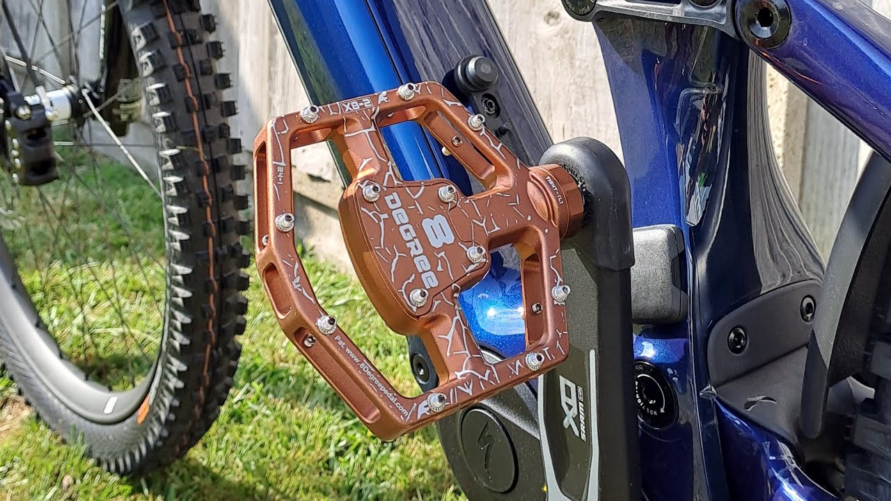 8 Degree Pedal first ever flat, floating pedal - check this out