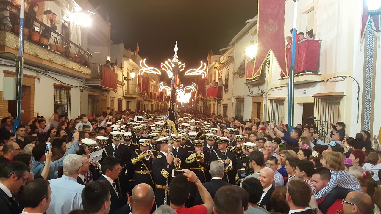 Himno de la Santa Cruz de la Calle Sevilla tocado por la Banda del Cristo de las Tres Caídas.