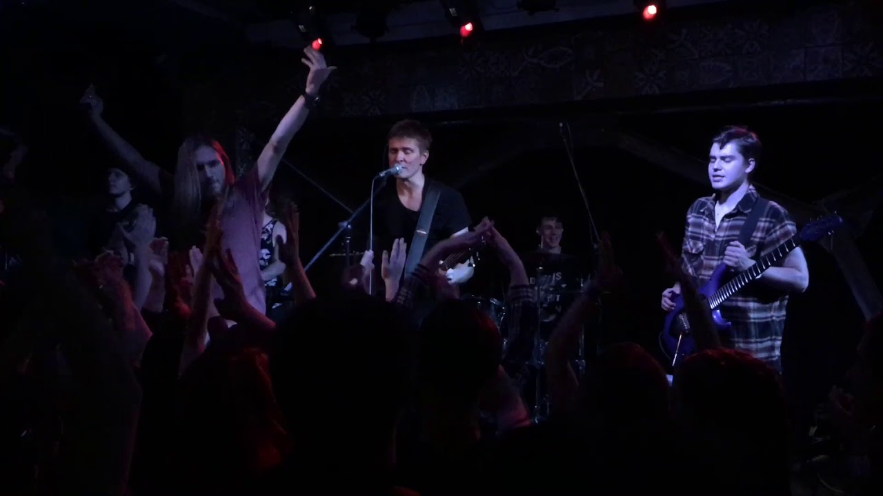 6 wings - February (live)