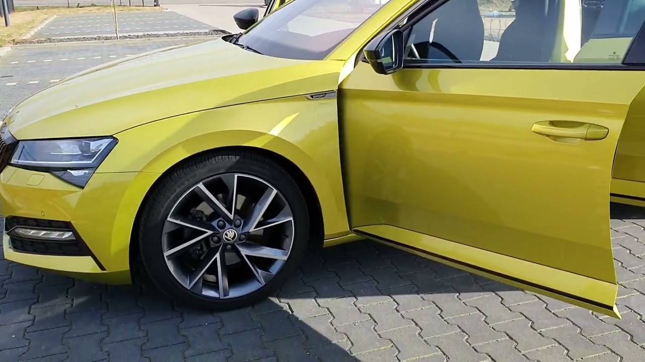 Skoda Superb SportLine dragon skin metallic DSG Matrix