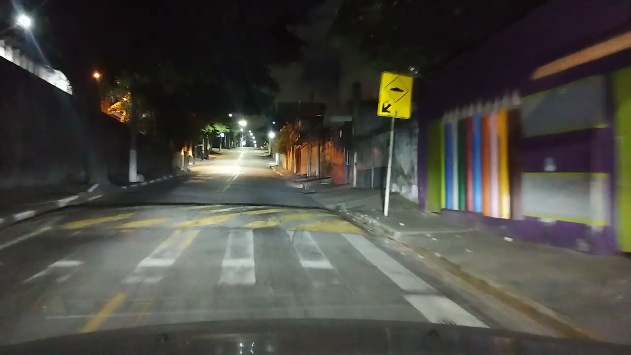 Dirigindo pela zona sul de São Paulo
