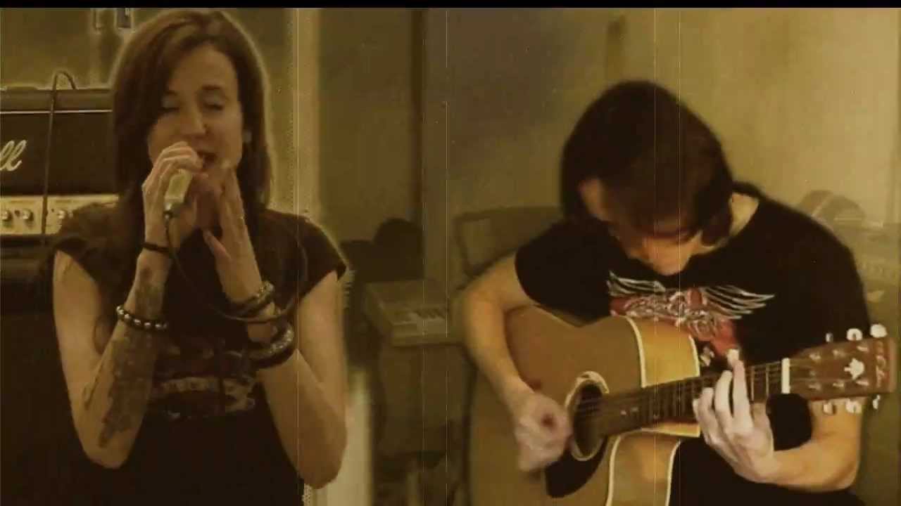 Halestorm - It's Not You, acoustic cover collaboration