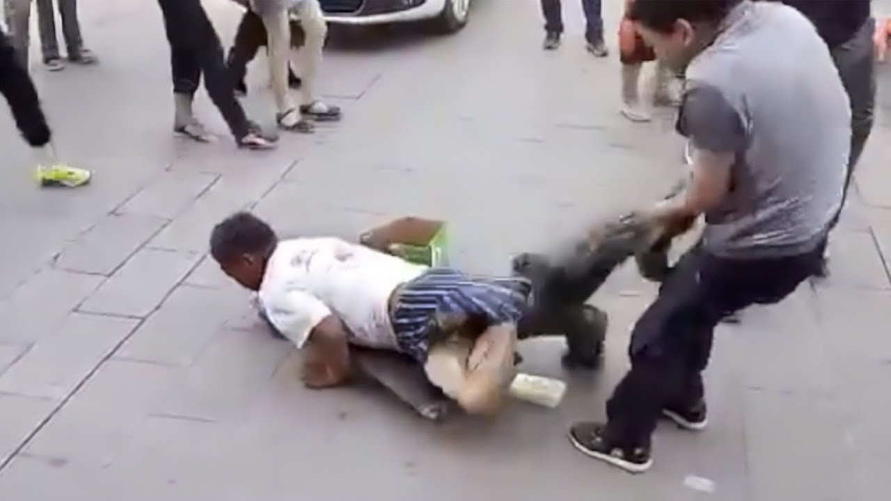 Hilarious and Shocking Beggar Scams You Have to See to Believe