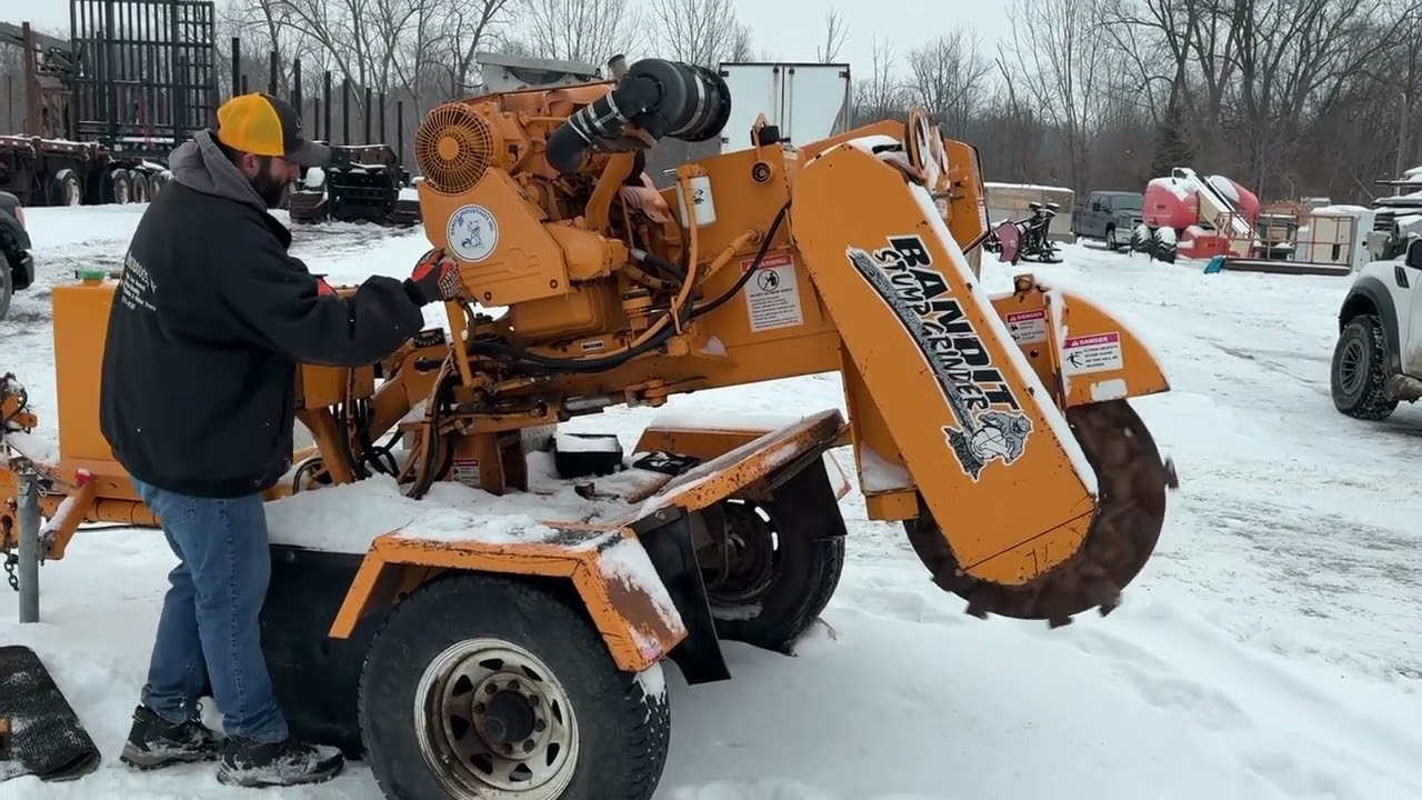 2004 Bandit 3200 Stump Grinder - J&J Hardwoods and Lawn Sprinklers of Lansing Retirement - Lot 44