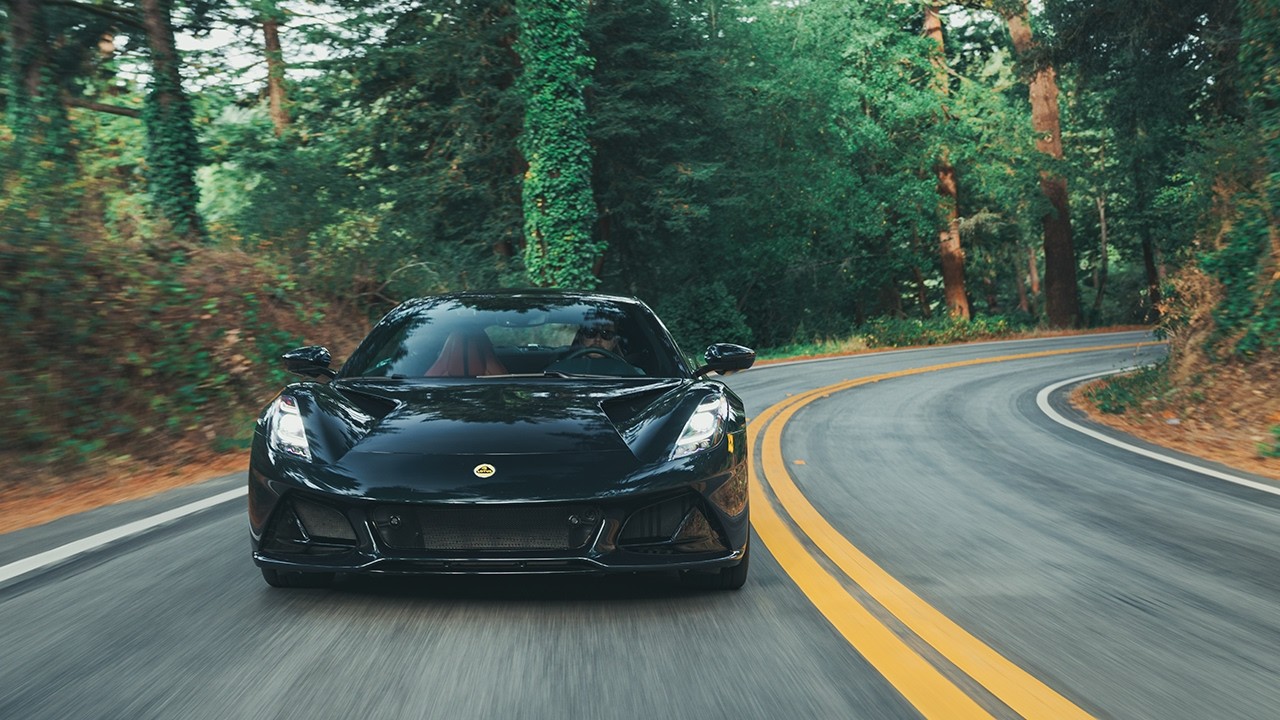 Supercharged Nirvana — Lotus Emira V6 — Car Tales, эпизод 2