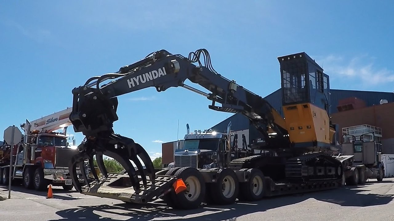 WESTERN STAR LOWBED’S HYUNDAI HX3026LL / COOL DUAL-STEER MACK  BOOM TRUCK