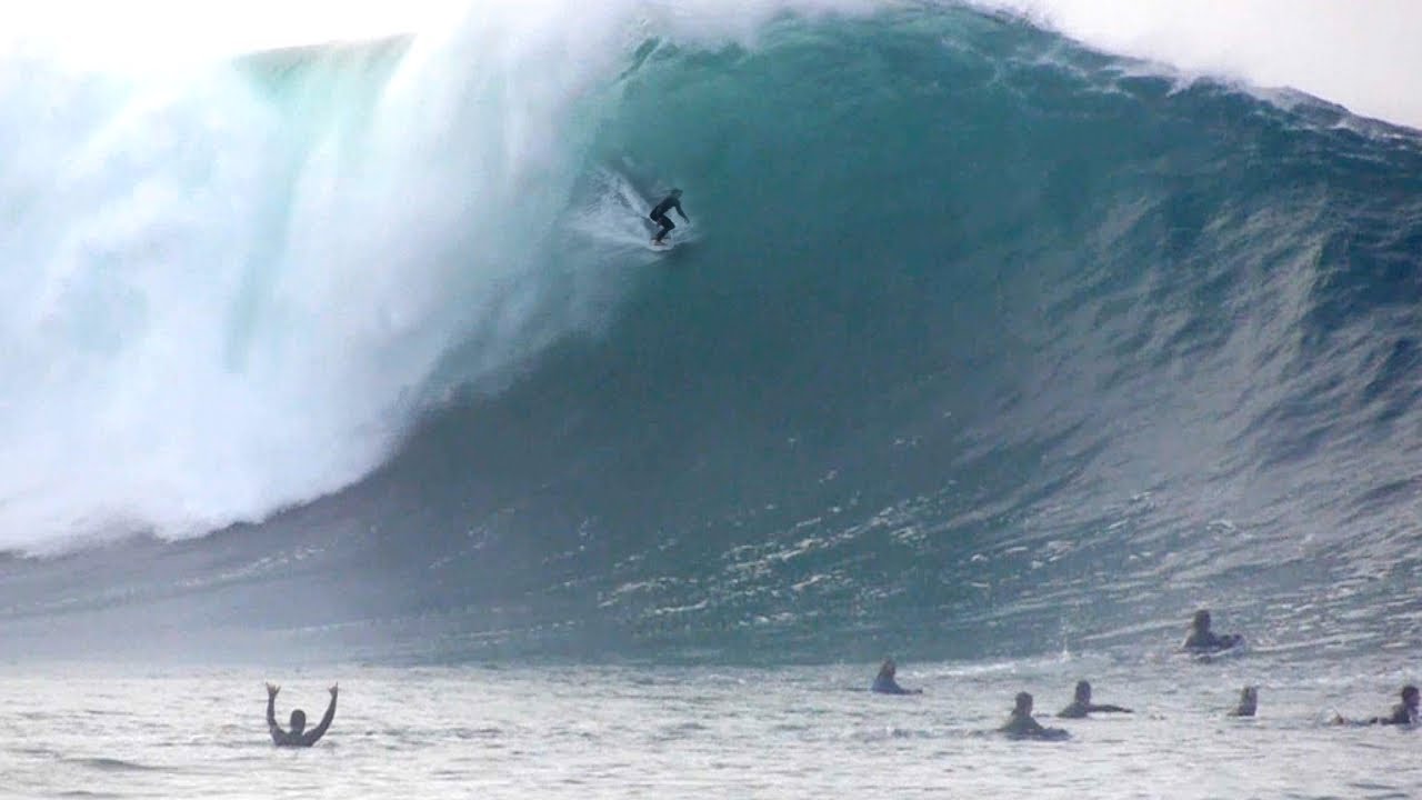 Surfers Catch Unbelievable Waves at The Wedge