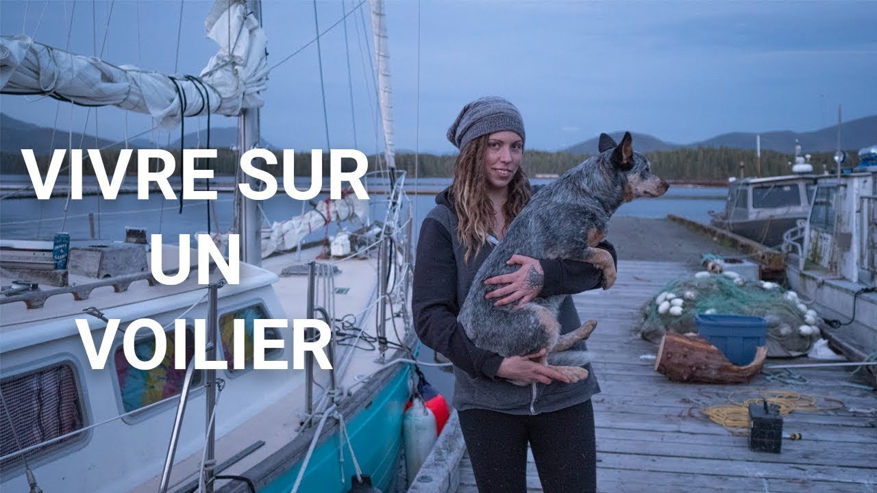 A 23 ANS ELLE VIT SUR UN VOILIER AVEC SON CHIEN !