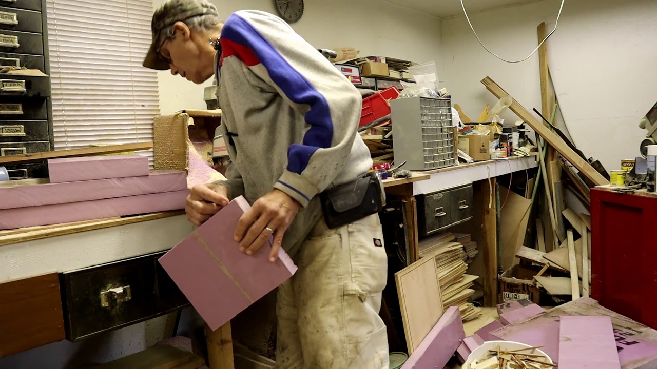 Building A Cheap Styrofoam Box