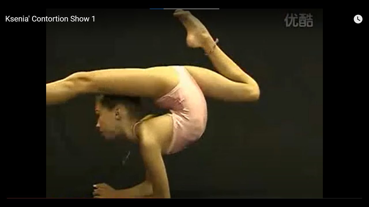 Ksenia' Contortion Show 1