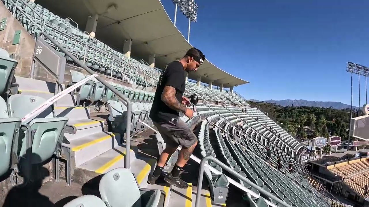 My first spartan challenge at the dodgers stadium, time 1:32 