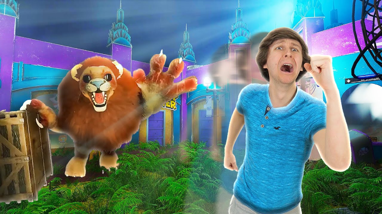 I escaped from DEADLY MASCOTS in an ABANDONED theme park!!