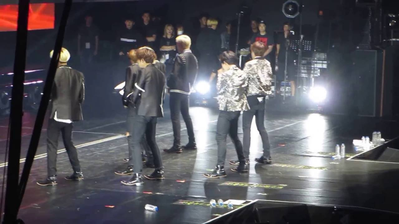 [FANCAM] 160730 BTS (방탄소년단) Epilogue in Manila - Run