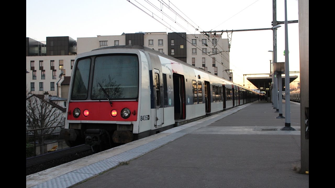 Chasse aux derniers MI84 du RER A