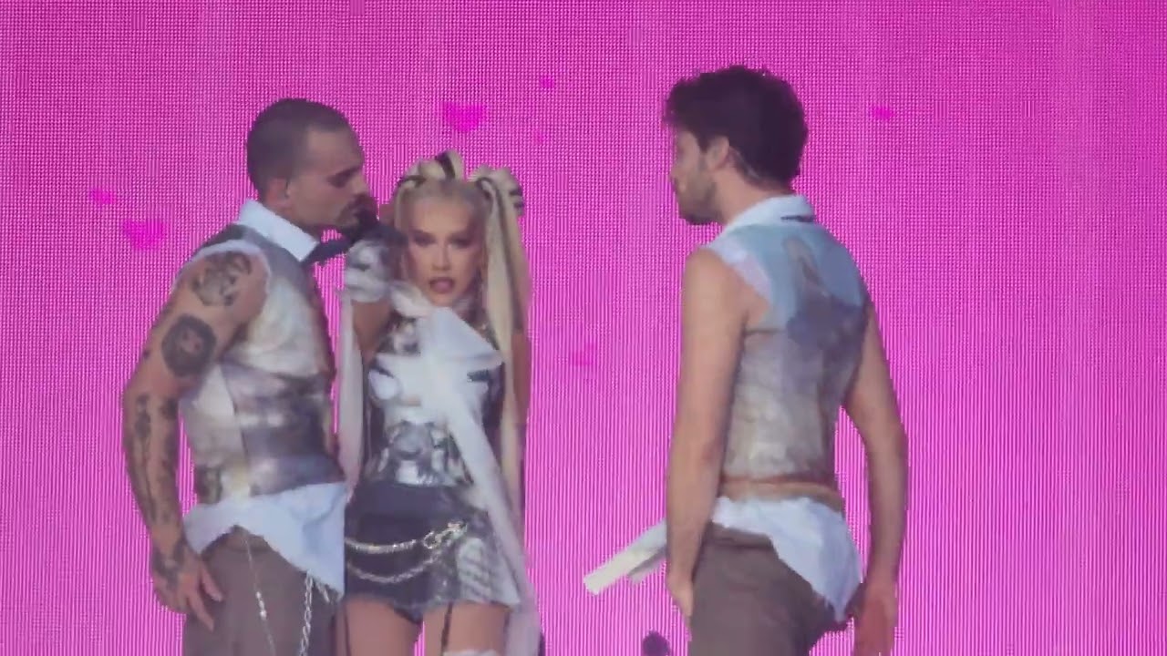 Christina Aguilera - Genie in A Bottle @ Summer Sonic 2024 Osaka - Aug 17, 2024