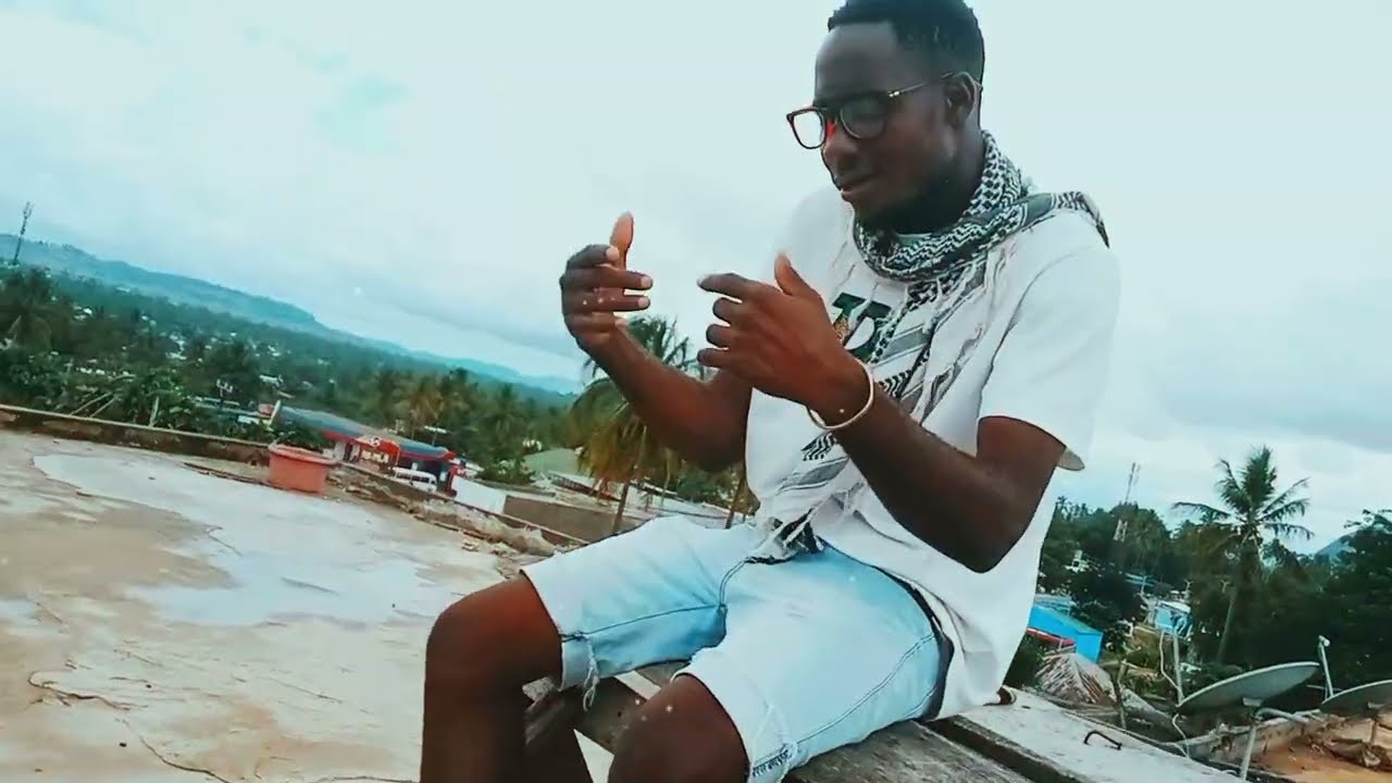 Sax_Boy_Matiquiti Há Cena_Oficial_Video_By Sax_Pro Filmes 