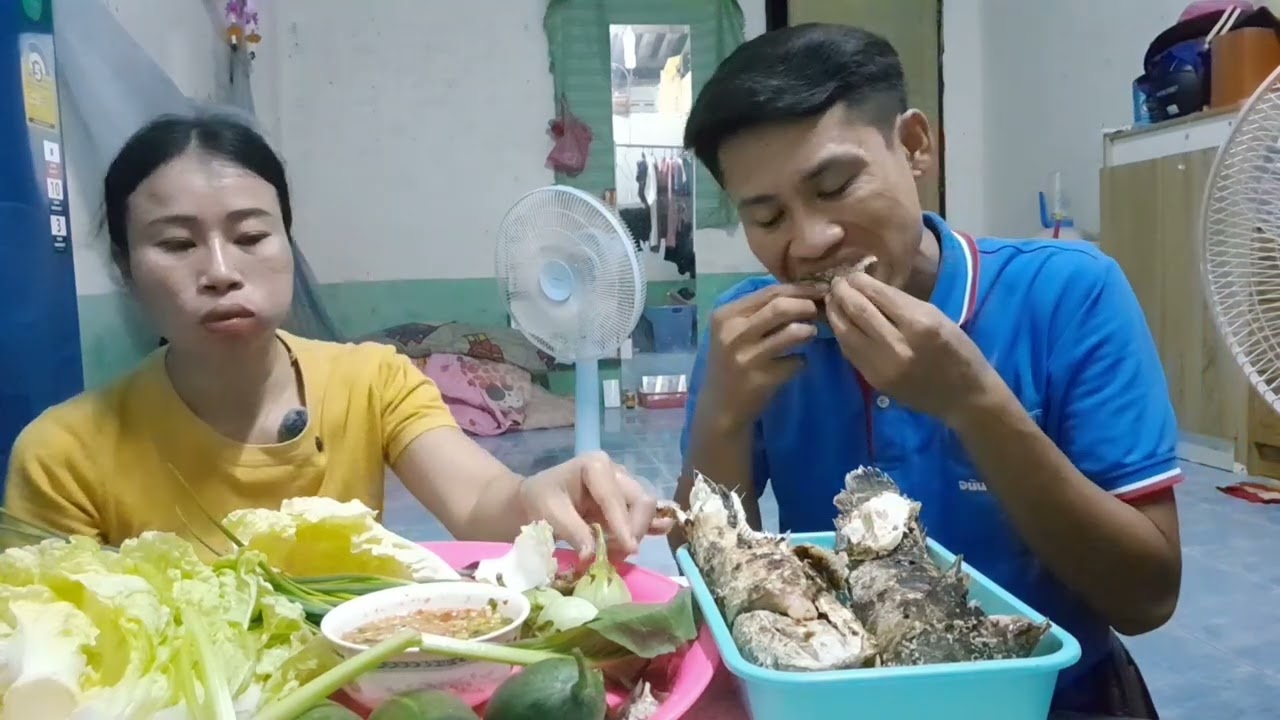 มากินย่างปลานำกันเด้อทุกคน( ฝากกดติดตามช่องบ่าวสมบัติสาละวัน