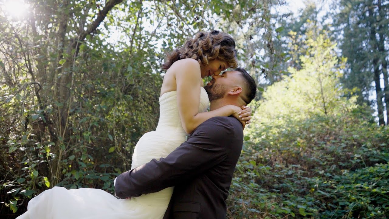 This Wedding Will Make You Tear Up | Nichole & Andrew's Stunning Portland Love Story
