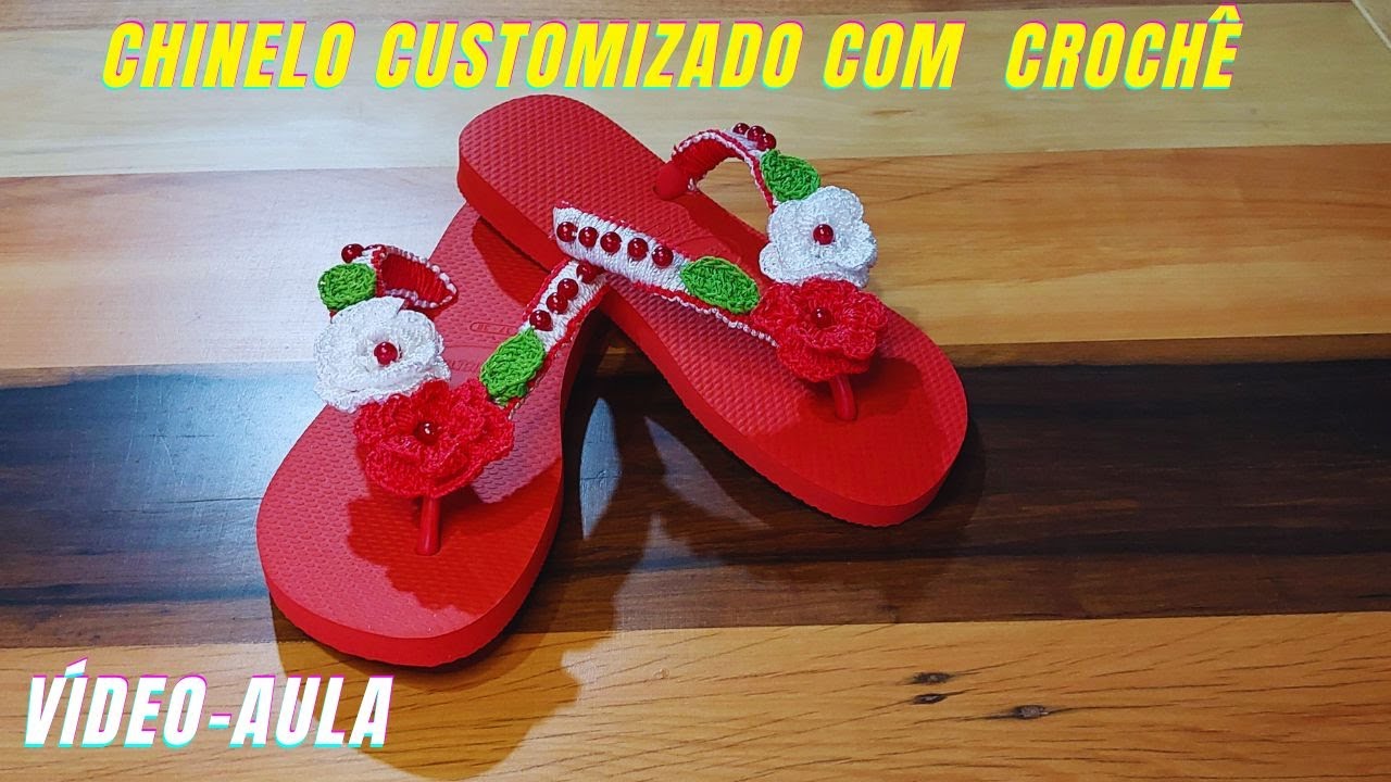 CHINELO CUSTOMIZADO EM CROCHÊ COM FLOR / chinelo de crochê / Sandália com flor em crochê