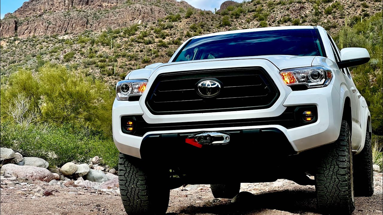 3rd gen Tacoma - Harbor Freight Badland hidden winch install.