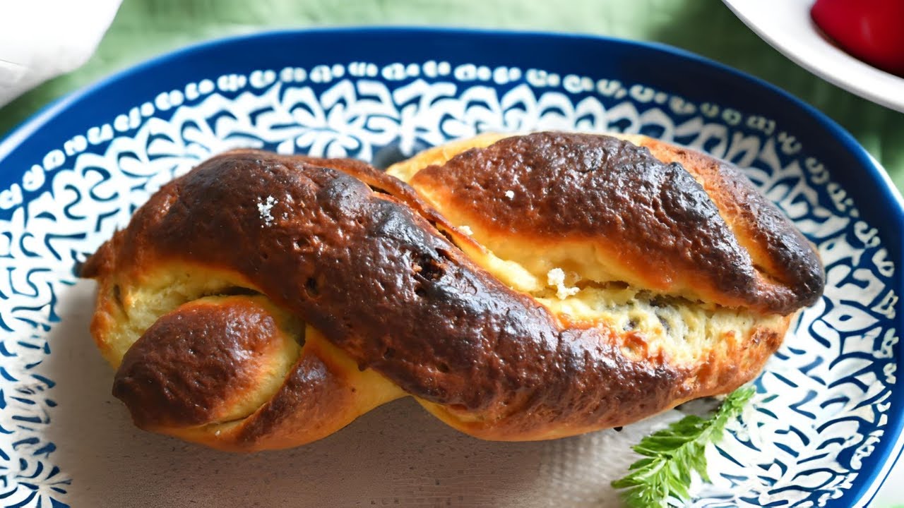 Traditional Romanian moist sweet bread with walnut filling / cozonac