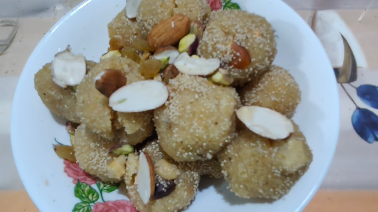 सबकी पसंदीदा ड्राईफ्रूट्स सूजी के लड्डू.. Everyone's Likes Dryfruits, Simolina's Laddu.