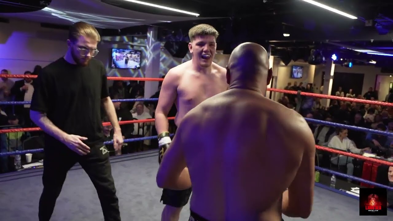 fight 7 / Paul Wardingham VS Ryan Powel