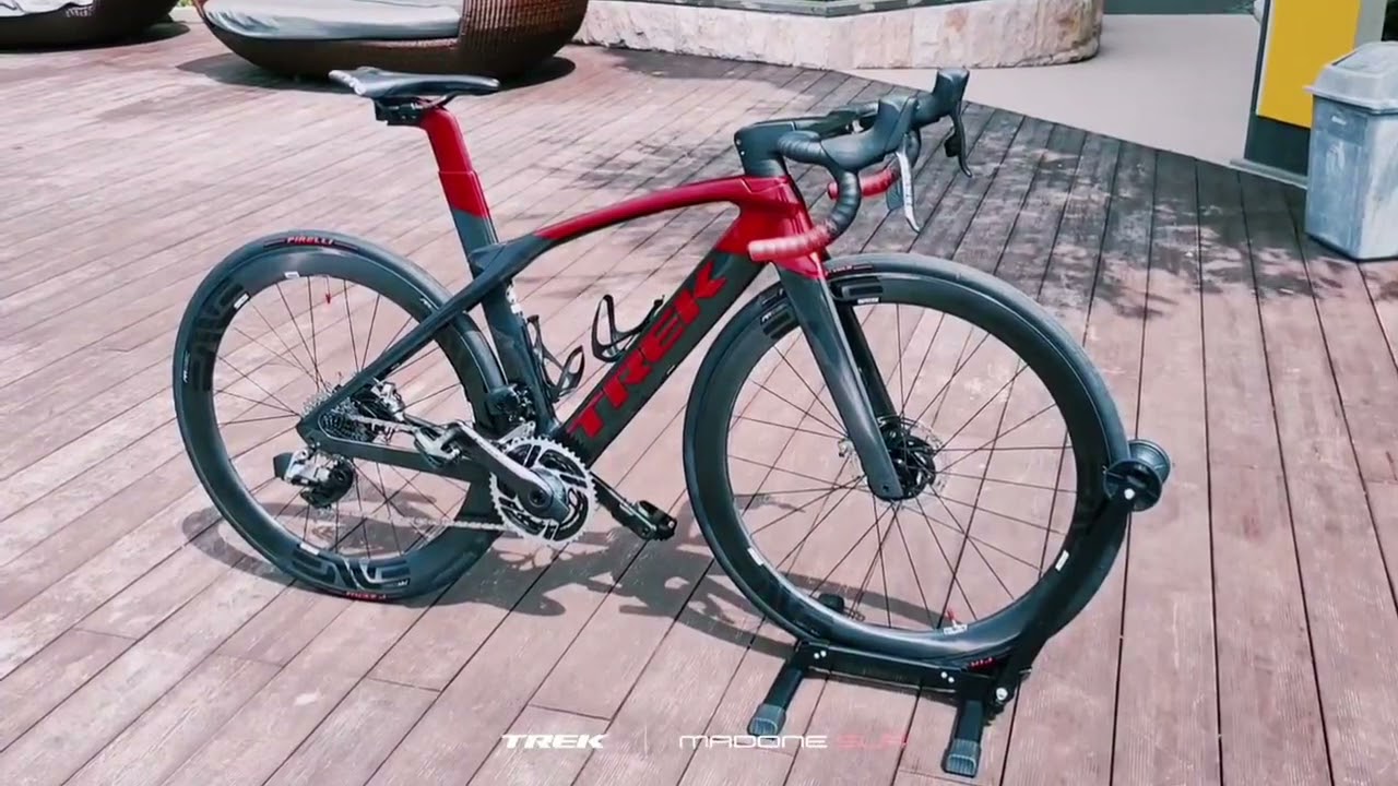 Dream Build Trek Madone SLR 7 Sram Red AXS eTap Powermeter with Enve SES wheelset