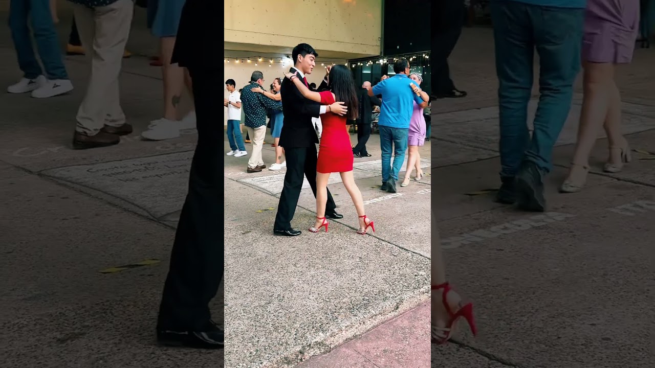 Con la mejor pareja #lasonorasantanera #salsa #musica #tuxtlagutierrez #baile #bandatradicional