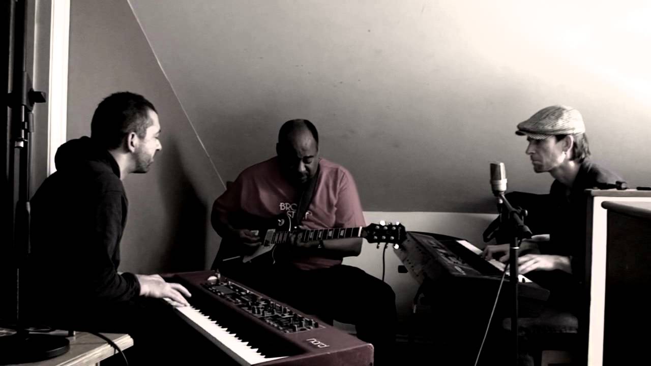 Brother Strut - Cry To Me (Solomon Burke) - From Dirty Dancing