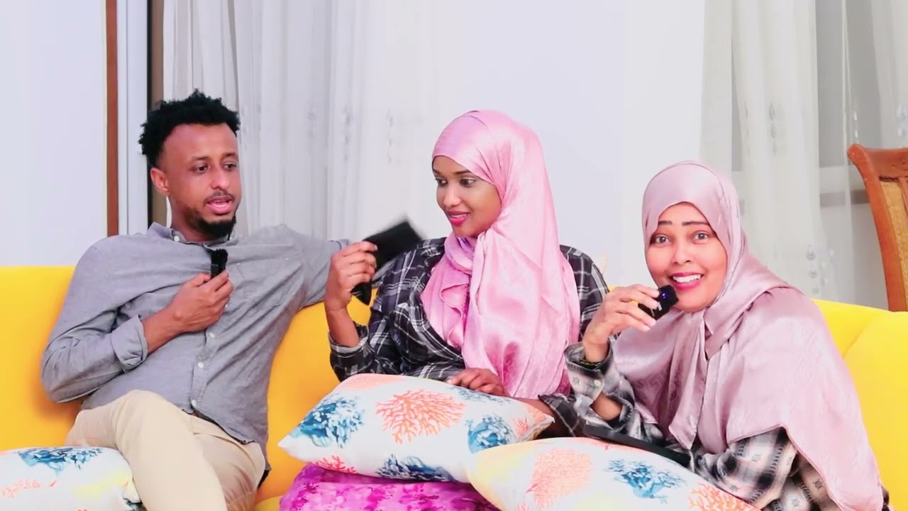 HASSAN SOYA IYO UMU AHZAAB SU'AA LIHII UGU ADKAA EBAD AYAAN WEYDIIYAY