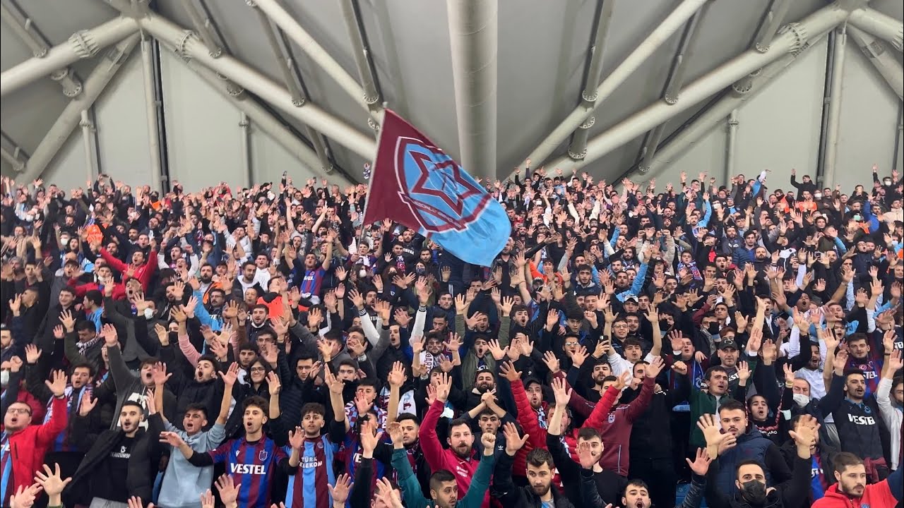 Trabzonspor - Gaziantep FK | Tribün Görüntüleri [22.11.2021]