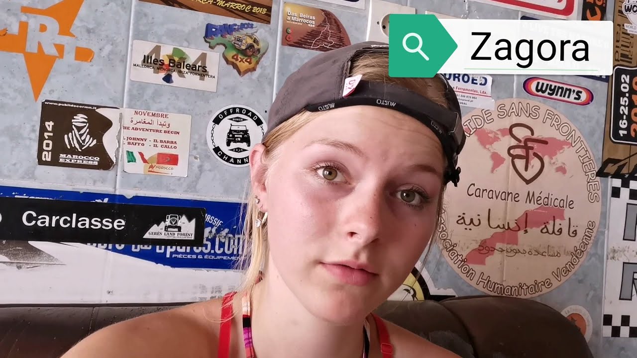 Bovenop de zandduinen van de woestijn wandelen | Marokko vlog