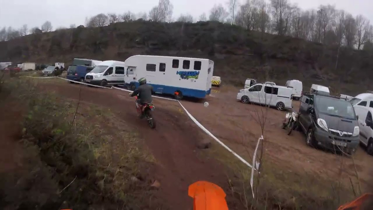 Novice Takes on WOR Hare Hounds at Caverswall Enduro | My First Hour Racing!