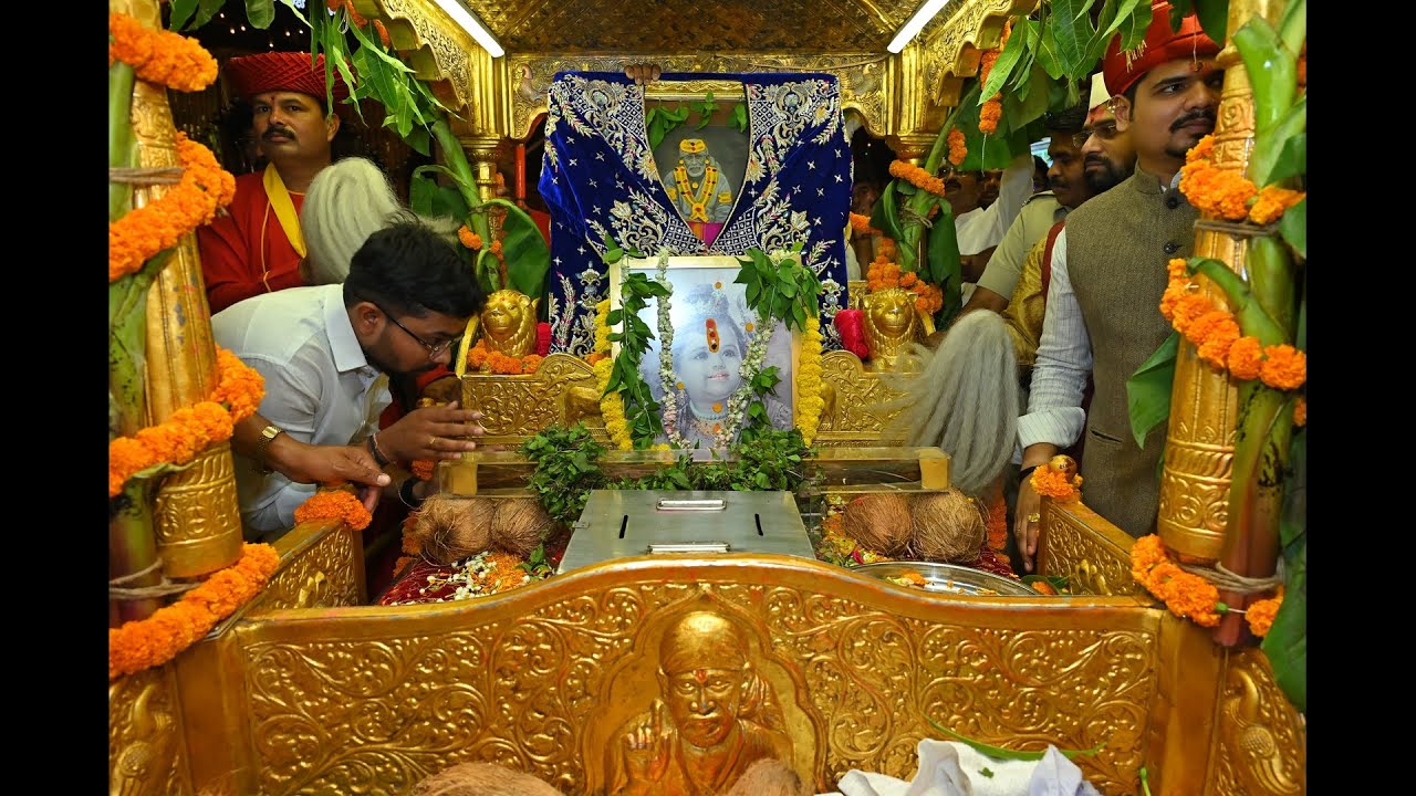 श्री साईबाबा पुण्यतिथी उत्सव शिर्डी २०२४: शिर्डी गावातील श्री साईबाबा रथ यात्रा 🙏🚩