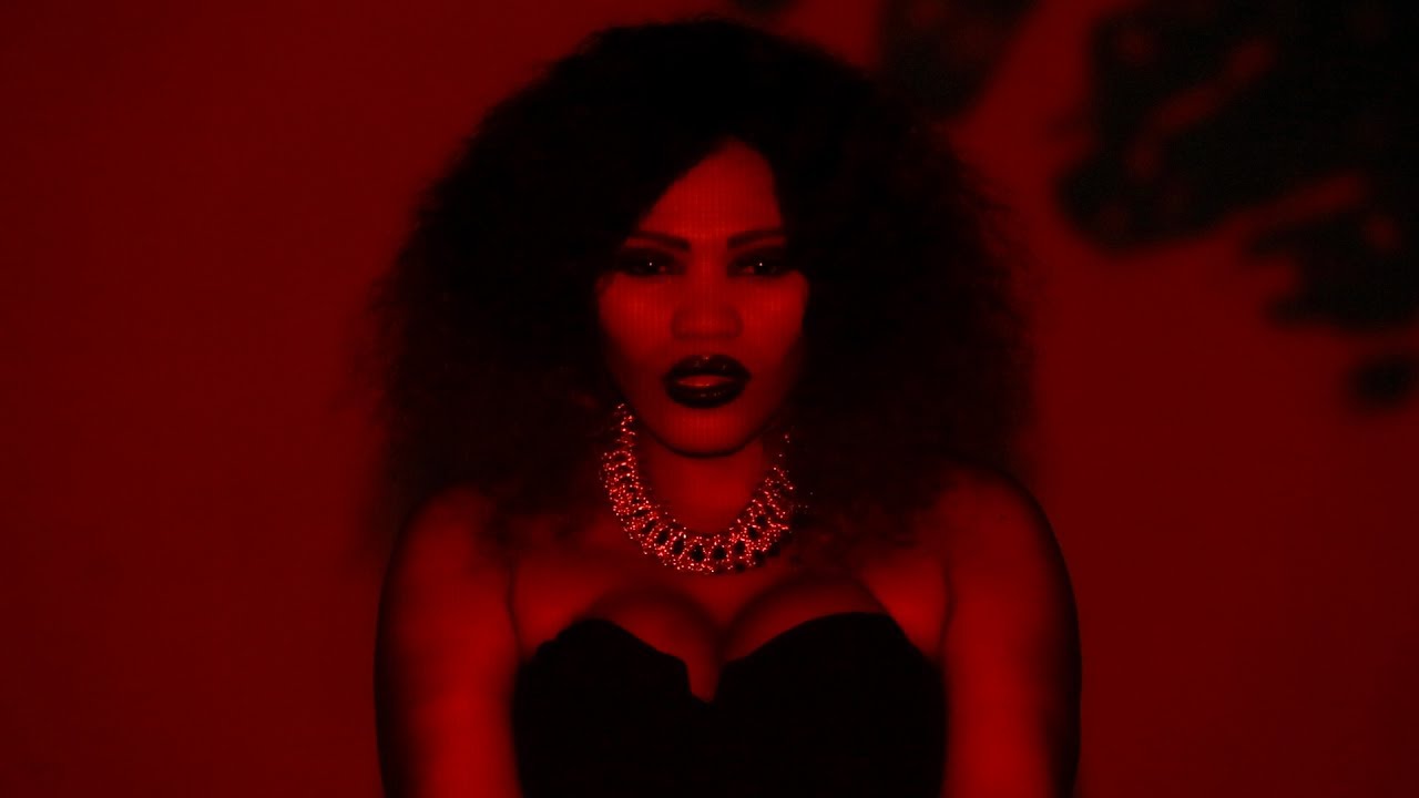 Toshi - Hlambulula (Official Video)